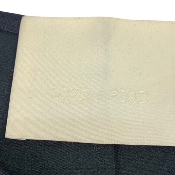 Loyd/Ford | Size 2 | Black Lace 3/4 Sleeve Scalloped Hem Mini Shift Dress - Picture 6 of 10